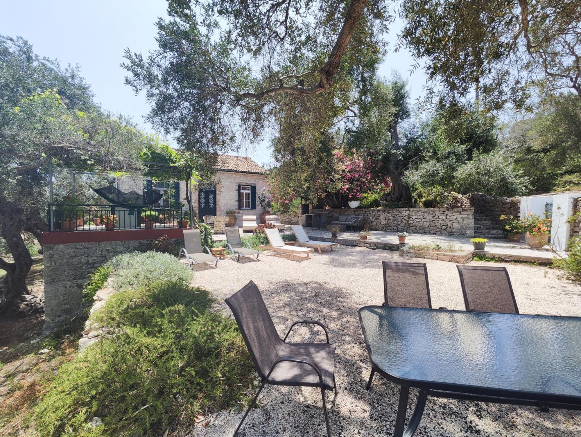 Rania'S Cottage Lákka 外观 照片